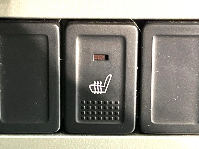 �y�V�[�g�q�[�^�[�z�������ɏd�󂷂�V�[�g�q�[�^�[!�G�A�R����葁�����܂��Ă����̂Ŋ�����̐l�����S�ł��ˁ�G�A�R���̉����͊������邩����A�Ƃ������ɂ����������߂ł��B