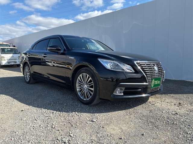 クラウンハイブリッド 2.5 ロイヤルサルーンG