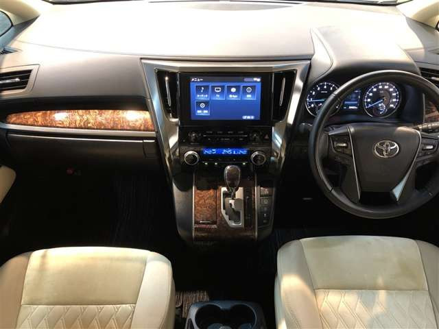 アルファード2.5 X 4WD
