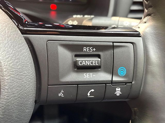 �y�v���p�C���b�g�z�������H�ł̒��������s���y��!!�a�؎��Ə��񑖍s�̃V�[���ŁA�A�N�Z���E�u���[�L�E�X�e�A�����O�������Ő��䂵�A�������^�]�̕��S���y�����Ă���܂���