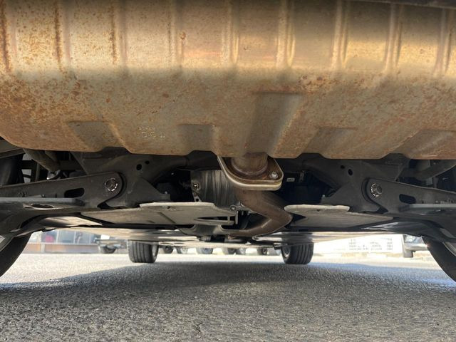 ����肪���ꂢ�Ȃ����ɁA�h�K���H�̎{�H���I�X�X���B�~��n��͂������A���ݕ��ɂ��Z���̕���A��Ń}�����E�E�B���^�[�X�|�[�c���������ɂ��D�]���������Ă���܂��B