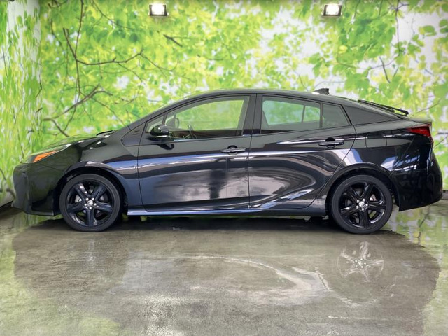 プリウス1.8 S ツーリングセレクション ブラックエディション