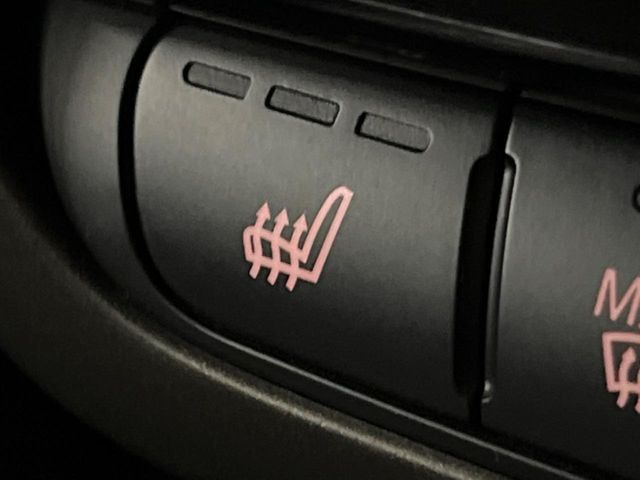 ���t�����g�V�[�g�q�[�e�B���O:�^�]�ȁE����ȋ��ɎO�i�K�Œ��߂��\�ȃV�[�g�q�[�^�[�𑕔����Ă���܂��B�G�߂��킸���K�ɂ��g�p���������܂��B