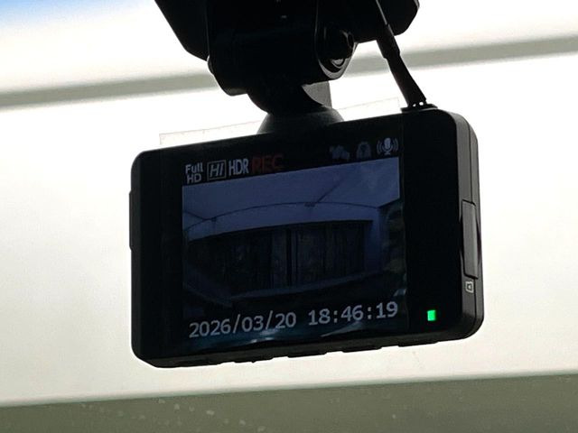 �y�h���C�u���R�[�_�[�z�h���C�u���R�[�_�[����!���s���͂������A������^�]�⎖�̂ɑ��������ہA�f���ŋL�^���A����̃��X�N�ɔ����܂��B���L�^�pSD�J�[�h�͂��q�l�����g�ł��������������K�v������܂��B