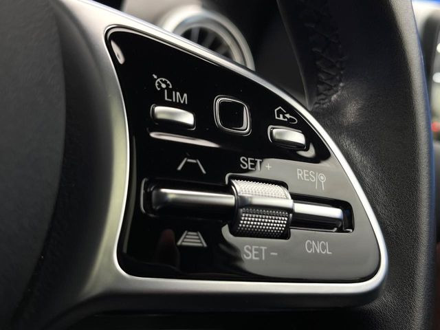 ���f�B�X�g���j�b�N�v���X:�s�s�A�x�O�A�������H�Ȃǂ̑��s���ɁA�X�e���I�}���`�p�[�p�X�J�����ƃ��[�_�[�Z���T�[�ɂ��A�O���Ԃ�F�����đ��x�ɉ������Ԋԋ������ێ����鎟����̃N���R��!