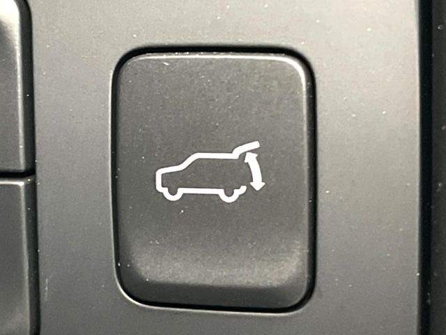 �y�p���[�o�b�N�h�A�z�X�}�[�g�L�[��^�]�Ȃ̃{�^�������������Ń��A�Q�[�g�������ŊJ���܂�!�ו��������Ă��鎞��A�����ʒu�ɂ���o�b�N�h�A��߂�ۂɕ֗��ȋ@�\�ł���