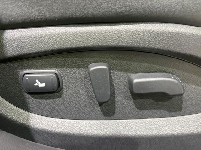 �y�p���[�V�[�g�z�X�C�b�`��ŊȒP�ɃV�[�g�̔��������\!�d��������͂�����܂���!���K�ȃV�[�g�|�W�V�����ɃZ�b�g���āA���K�ȃh���C�u�����y���݂��������B