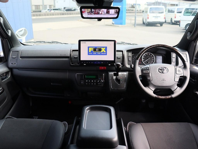 ハイエースバン2.8 スーパーGL ダークプライムII ロング ディーゼル 4WD