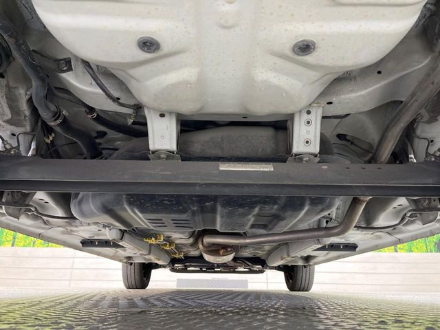 下回りがきれいなうちに、防錆加工の施工がオススメ。降雪地域はもちろん、沿岸部にお住いの方や、趣味でマリン・ウィンタースポーツをされる方にご好評いただいております。