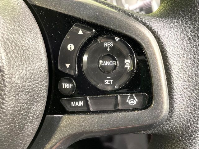 �y�A�_�v�e�B�u�N���[�Y�R���g���[���z�������H�ł̒��������s���y��!!�����ő��x��ۂN���[�Y�R���g���[�����A�Փˌy���V�X�e���ƘA�g���A�O���̎ԗ������m���ĎԊԂ�ۂ悤�ɑ��x���߂��Ă���܂�!!