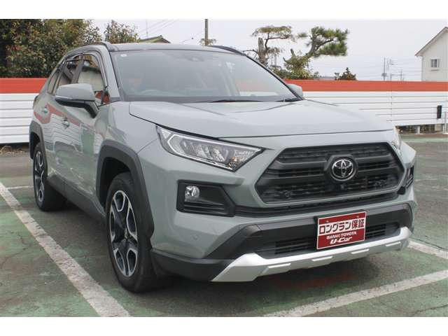 RAV42.0 アドベンチャー 4WD