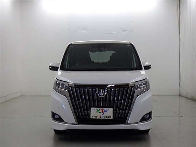 エスクァイア2.0 Gi プレミアムパッケージ ブラックテイラード