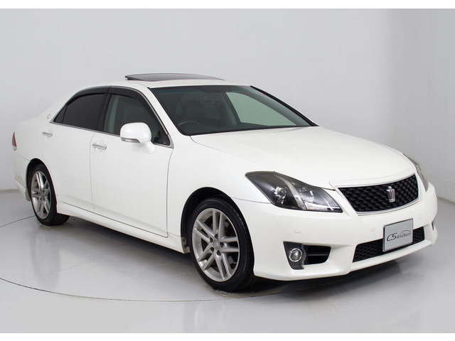 外装は大変綺麗な状態となります!!細部に渡り担当スタッフが確認をさせて頂きますのでご安心下さいませ!!さらにガラス系ボディコーティングの施工も可能です!!綺麗な状態をより長く保たせる事が出来ます!