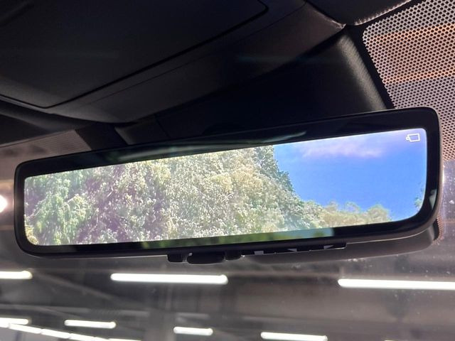 �y�f�W�^���C���i�[�~���[�z��Ȃ̑傫�ȉו��⓯��҂Ō�����m�F���Â炢���ł����S!�J�������B�e�����ԗ�����̉f�������[���~���[���ɕ\���B�N���A�Ȏ��E�ŏ󋵂̊m�F���\�ł�!