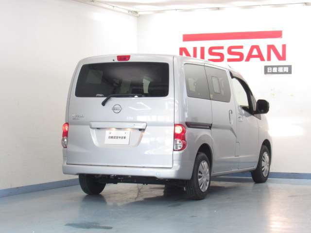 NV200バネットバン