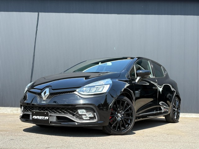 ルーテシアスポール トロフィー