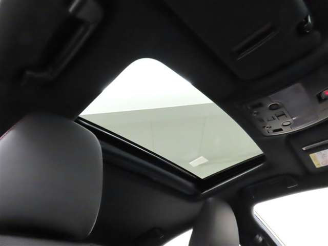 IS300h ブラック シークエンス