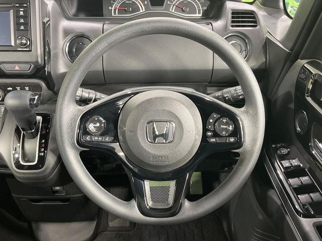 �y�A�_�v�e�B�u�N���[�Y�R���g���[���z�������H�ł̒��������s���y��!!�����ő��x��ۂN���[�Y�R���g���[�����A�Փˌy���V�X�e���ƘA�g���A�O���̎ԗ������m���ĎԊԂ�ۂ悤�ɑ��x���߂��Ă���܂�!!