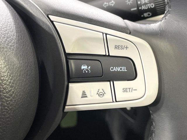 �y�A�_�v�e�B�u�N���[�Y�R���g���[���z�������H�ł̒��������s���y��!!�����ő��x��ۂN���[�Y�R���g���[�����A�Փˌy���V�X�e���ƘA�g���A�O���̎ԗ������m���ĎԊԂ�ۂ悤�ɑ��x���߂��Ă���܂�!!