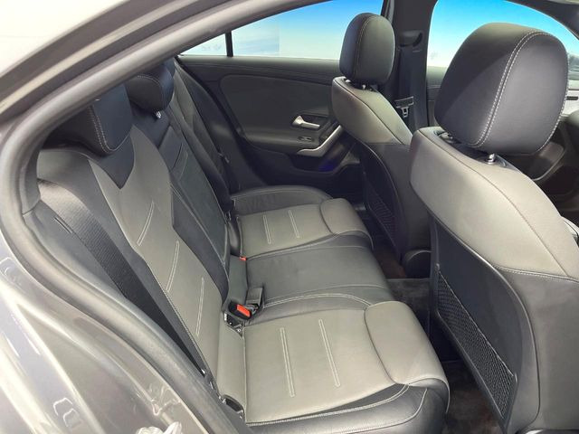 ���㕔���Ȃ��C�ɂȂ�悤�ȃL�Y�E�����ւ��蓙�A�傫�ȃ_���[�W�͂Ȃ��A�ǍD�ȏ�Ԃł��B