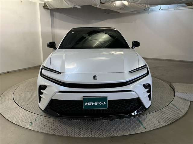 クラウンスポーツ2.5 Z E-Four 4WD