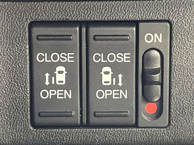 �y�����p���[�X���C�h�h�A�z�X�}�[�g�L�[��^�]�Ȃ̃X�C�b�`�Ō�ȗ����X���C�h�h�A�̊J���\���d��������͂����ăh�A���J����K�v�������A�����Ȃ��q�l�ł��ȒP�ɊJ���߂ł����K�ł���