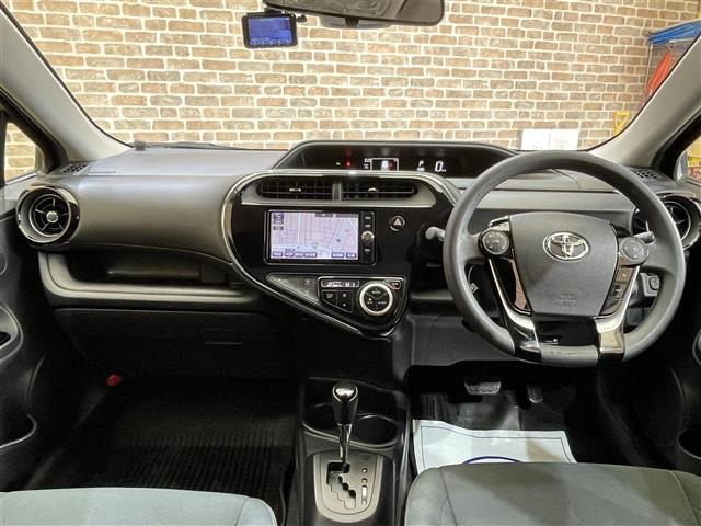 アクア1.5 S スタイルブラック