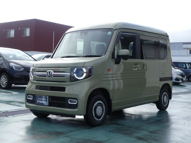 N-VAN+スタイル ファン 4WD