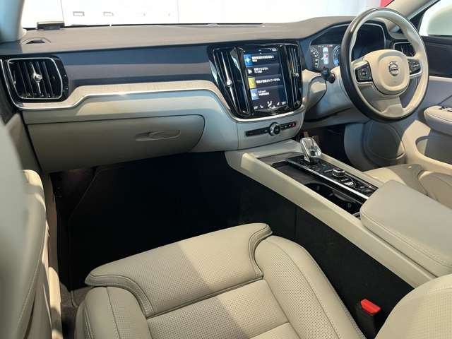 V60B5 インスクリプション