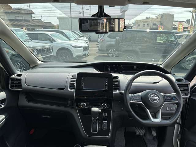 セレナ2.0 ハイウェイスターV