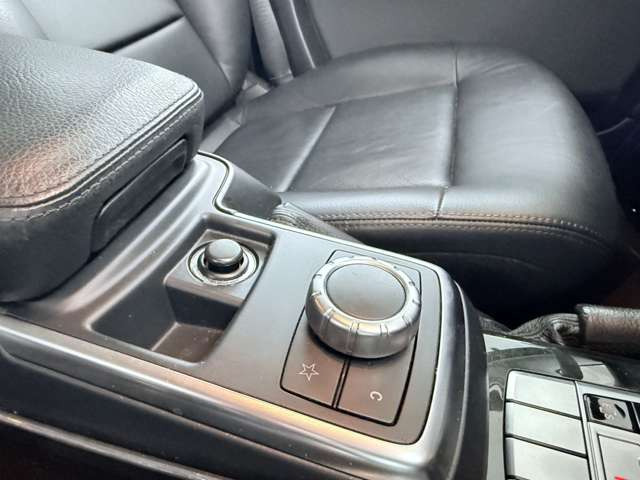 �M�d�Ȃ����Ԃ������Ă����������ɂ��肪�Ƃ��������܂����B����O�����Ȃ������̂قǁA�X�������肢�v���܂��B