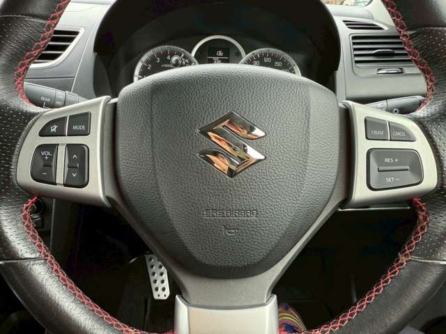 �C�ɂȂ邨�Ԃ�����܂�����E�̓d�b�ԍ����璼�ڂ��X�ɂ��₢���킹���������B�x�����@����ԗ����A��Ԃ܂łȂ�ł������������Ē����܂��B�X�^�b�t�ꓯ���A�����҂����Ă���܂��B