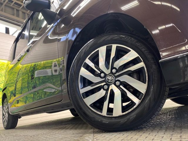 �y����14�C���`�A���~�z�C�[���z�O�ςɃ}�b�`���������A���~�z�C�[���𑕒����Ă���܂��B�e��ЊO�A���~�z�C�[����A�X�^�b�h���X�^�C�����戵�����Ă���܂��B���񂲑��k����������