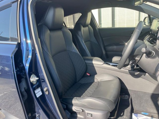 �y�n�[�t���U�[�V�[�g�z�������ƍ���S�n�𗼗������l�C�̃V�[�g���w�ʁE���ʂ̃t�@�u���b�N�f�ނ́A�ʋC���̗ǂ��⊊��ɂ����ɗD��Ă��܂��B�C���╞���ɍ��E���ꂸ���K�ɂ���肢�������܂��B