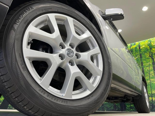 �y����18�C���`�A���~�z�C�[���z�O�ςɃ}�b�`���������A���~�z�C�[���𑕒����Ă���܂��B�e��ЊO�A���~�z�C�[����A�X�^�b�h���X�^�C�����戵�����Ă���܂��B���񂲑��k����������