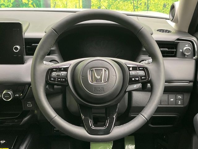 �y�����v�����X�e�A�����O�z�㎿�Ȋv���g�p���邱�ƂŁA��ɂ����������݂ƂĂ��^�]���₷���n���h���ł���