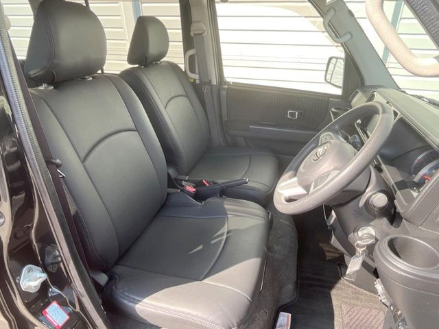 �^�]�ȃV�[�g���͎g�p�������Ȃ��A�ǍD�ȏ�ԂƂȂ��Ă��܂��B���J�Ɏg���Ă������Ƃ��悭�킩��܂��ˁB