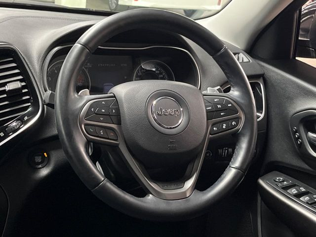 ���n���h�����̃X�������Ȃ��A���ꂢ�ȏ�Ԃ��ێ����Ă���܂��B�e�X�C�b�`���̓�����m�F�ς݂ł��B