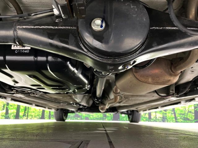 下回りがきれいなうちに、防錆加工の施工がオススメ。降雪地域はもちろん、沿岸部にお住いの方や、趣味でマリン・ウィンタースポーツをされる方にご好評いただいております。