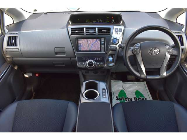 プリウスα1.8 G チューンブラック