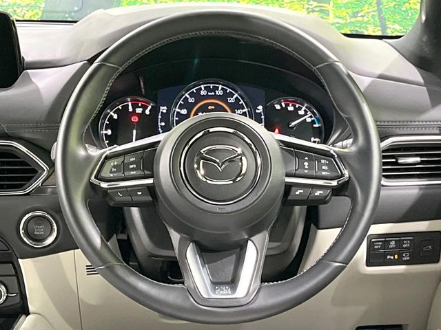 �y�����v�����X�e�A�����O�z�㎿�Ȋv���g�p���邱�ƂŁA��ɂ����������݂ƂĂ��^�]���₷���n���h���ł���