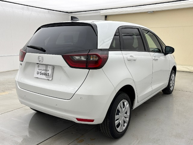 フィット1.5 ホーム 4WD