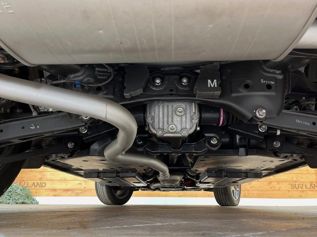 下回りがきれいなうちに、防錆加工の施工がオススメ。降雪地域はもちろん、沿岸部にお住いの方や、趣味でマリン・ウィンタースポーツをされる方にご好評いただいております。