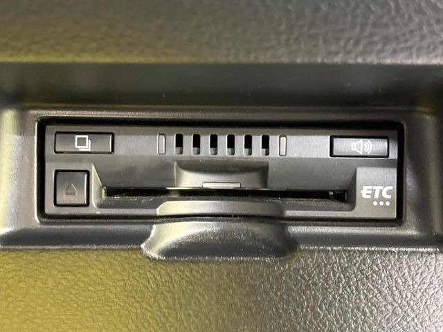 【ETC】高速道路の料金所をストレスなく通過!話題のスポットやサービスエリアに多い「スマートIC」利用時は必須のアイテムです。当店でセットアップを実施、ご納車当日からすぐにご利用いただけます!