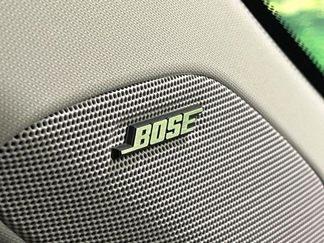 【BOSEサウンドシステム付き純正ナビ】充実のナビ機能はもちろん、高度なチューニング能力が搭載されており、高音質な音楽をお楽しみいただけます♪