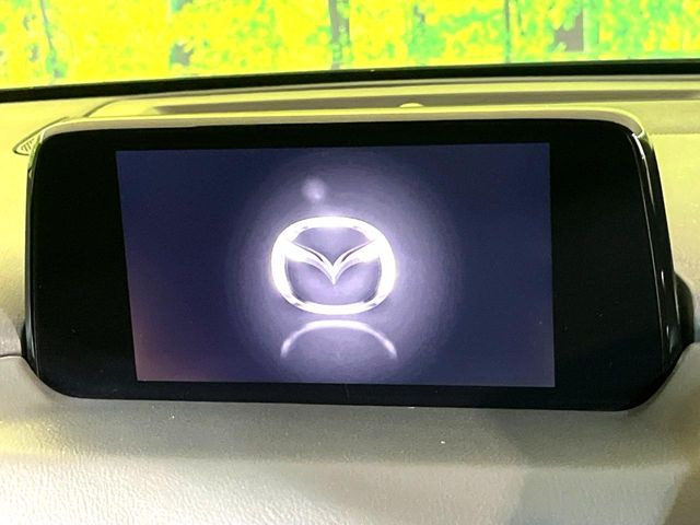 �y�}�c�_�R�l�N�g�i�r�z�ԓ��̕��͋C�Ƀ}�b�`������̌^�^�C�v�̃i�r�B�e����q�ݒ��Bluetooth�Đ����A�l�X�ȋ@�\���y���߂܂��B�����I�ȃ_�C�������삪�\�ŁA�g��������ǍD�ł��B