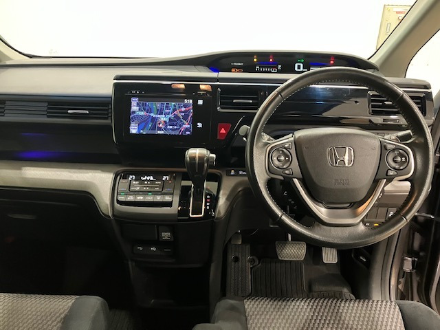 ステップワゴン1.5 スパーダ ホンダ センシング