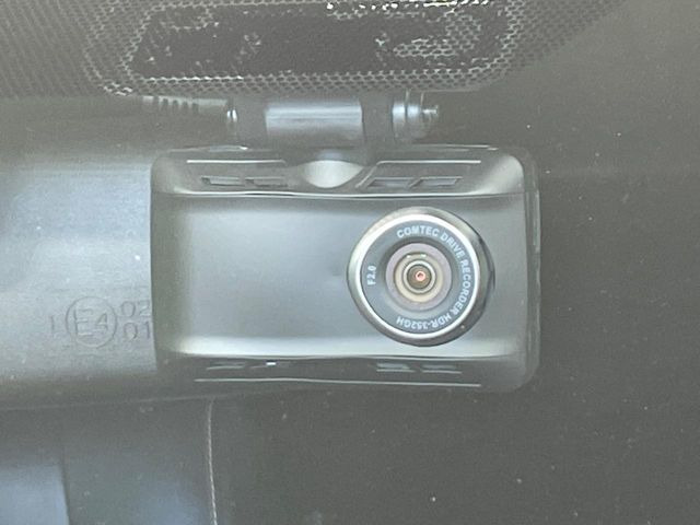 �y�h���C�u���R�[�_�[�z�h���C�u���R�[�_�[����!���s���͂������A������^�]�⎖�̂ɑ��������ہA�f���ŋL�^���A����̃��X�N�ɔ����܂��B���L�^�pSD�J�[�h�͂��q�l�����g�ł��������������K�v������܂��B