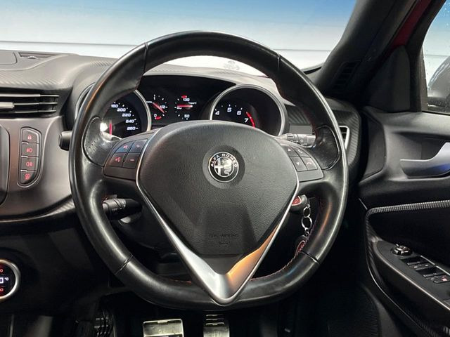 ���n���h�����̃X�������Ȃ��A���ꂢ�ȏ�Ԃ��ێ����Ă���܂��B�e�X�C�b�`���̓�����m�F�ς݂ł��B