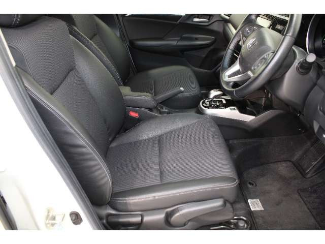 フィット1.5 ハイブリッド L ホンダセンシング